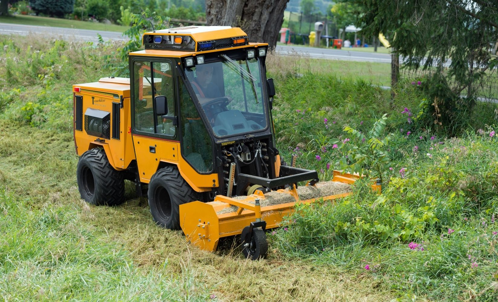 Trackless Grass Attachments