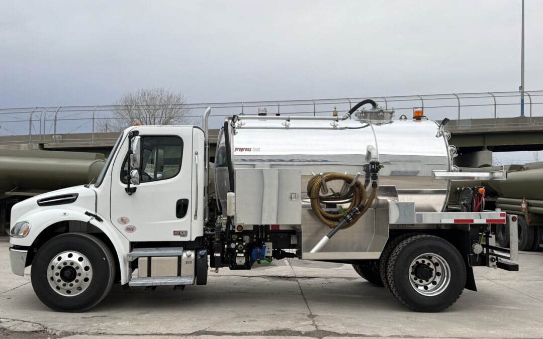 Progress 2,000 Gallon Portable Restroom Truck – 2CPT AL W/ 2026 FREIGHTLINER M2 PLUS